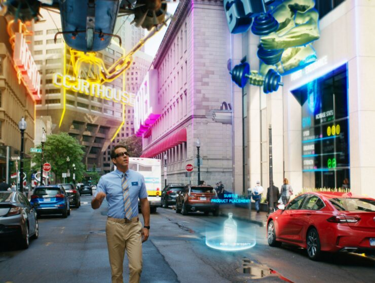 Ryan Reynolds in Free Guy realising he is in a video game world